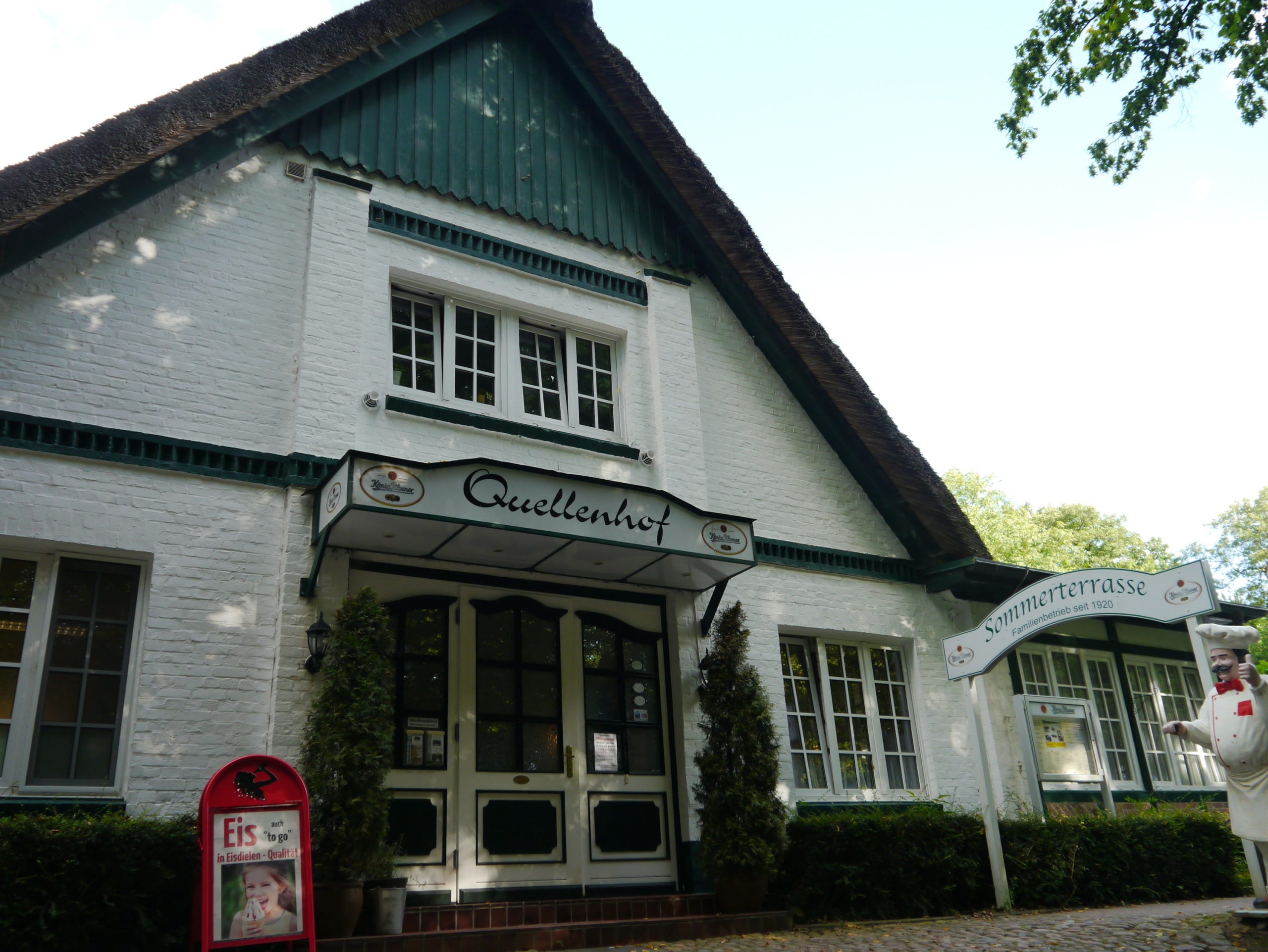 Gasthaus "Quellenhof" in Hamburg-Bergstedt direkt am Alsterwanderweg